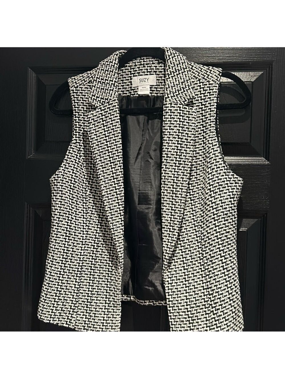 Suzy Shier business vest